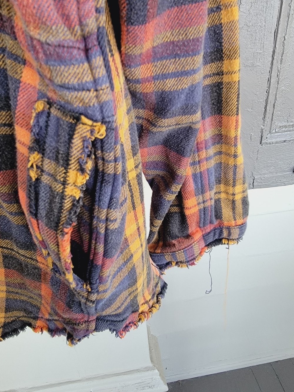 We The Free People Summer Daydream Plaid Oversized Flannel Shirt In Grunge - Picture 14 of 16
